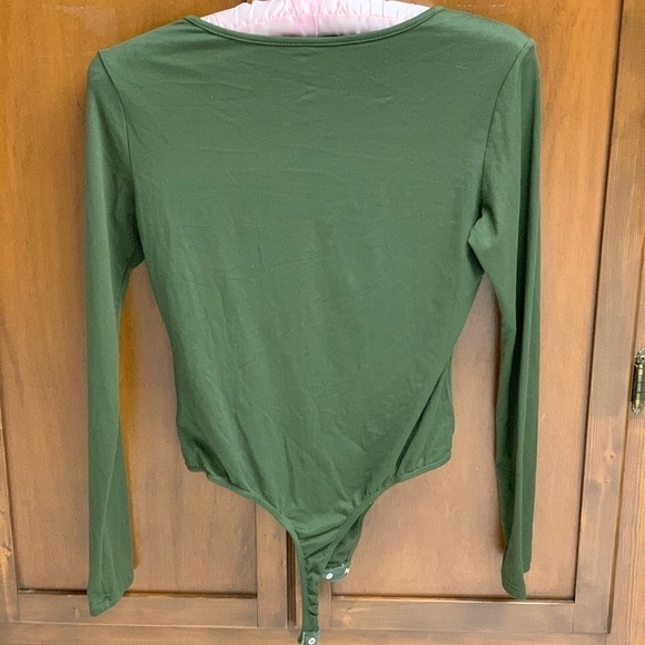 Me to We long sleeve bodysuit v neck crosslace accent olive green Small #western - Picture 3 of 5